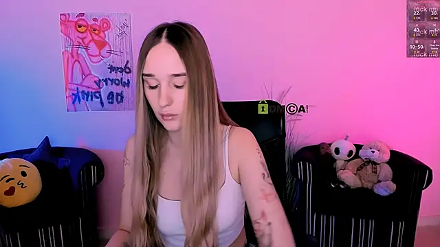  kellykitten  online show from February 4, 12:33 pm