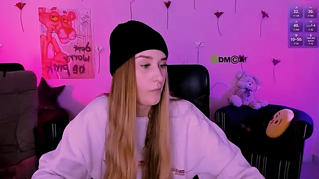  kellykitten  online show from March 3, 2:01 pm