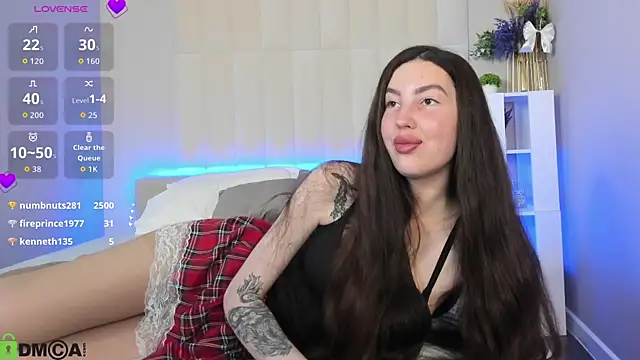 LiraRevery online show from April 17, 11:08 pm