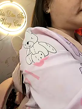 dis princess online show from February 18, 6:31 am