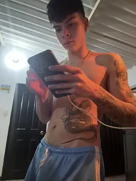 Snapshot of Handsome_boys69 chatting on July 21, 2:47 am Handsome boys69 online show from July 21, 2:47 am