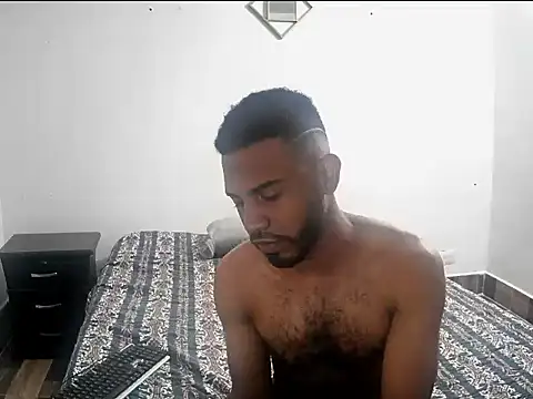 Snapshot of alberthot11 chatting on January 17, 4:54 pm alberthot11 online show from January 17, 4:54 pm