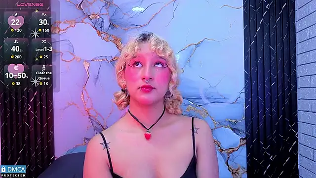 ahsly Zam online show from March 4, 11:16 am