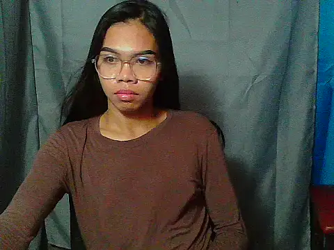 asian reyanxxx online show from November 23, 7:57 pm