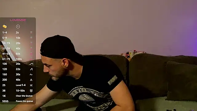 JodaXmagicXdickX online show from August 4, 8:28 am