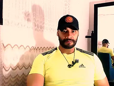 musclehetero online show from May 23, 9:30 pm