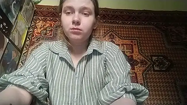 KikiBang online show from March 28, 10:15 am