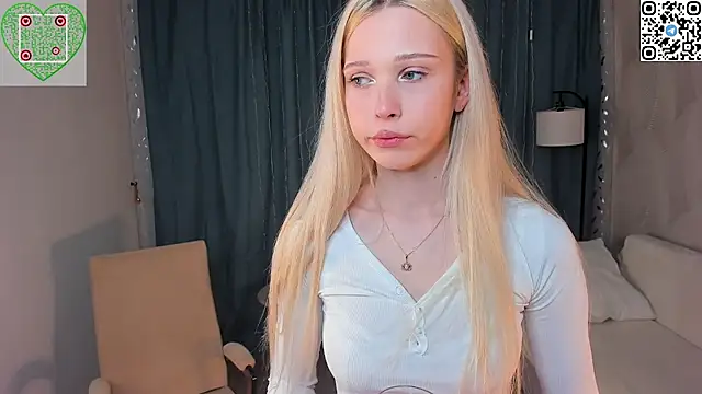 CherrylHolme online show from March 28, 8:08 pm