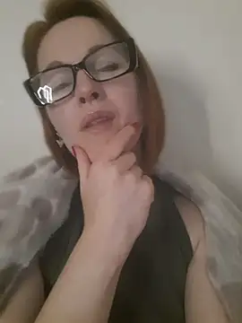 LanaOlbenst online show from May 28, 7:11 pm