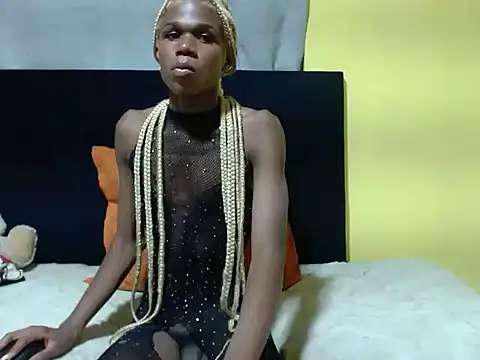 WildHornyTiger18 online show from January 18, 11:19 pm