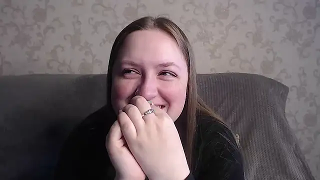 GirlPlayer online show from March 16, 8:40 am