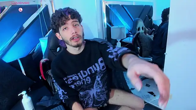 JojoBraando online show from December 14, 11:42 pm