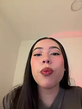 Snapshot of bubblegum_1 chatting on March 8, 2:37 am bubblegum 1 online show from March 8, 2:37 am