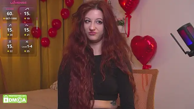 caty cuddly online show from February 13, 9:44 pm