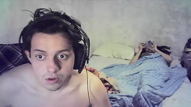 Snapshot of Giby_Grace chatting on December 5, 6:00 am Giby Grace online show from December 5, 6:00 am