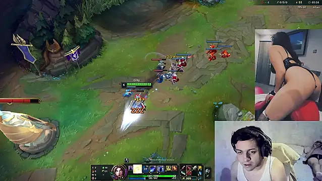 Snapshot of Giby_Grace chatting on February 14, 8:11 am Giby Grace online show from February 14, 8:11 am