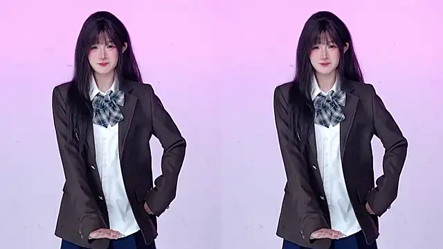 CM---002 online show from April 12, 2:05 am