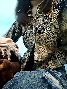 Lovely girl- online show from December 19, 6:20 am