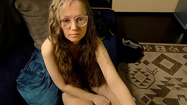 G0LDI online show from April 3, 5:00 pm