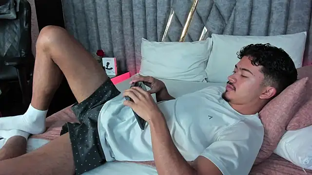 NicolaiKarav online show from February 8, 12:08 pm