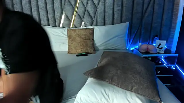 NicolaiKarav online show from February 15, 11:52 am