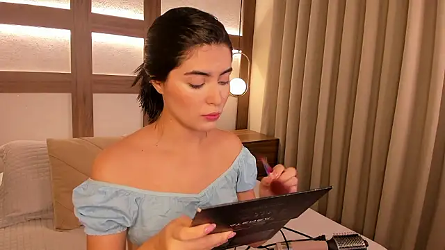 Snapshot of SarhaVega chatting on February 24, 12:36 pm SarhaVega online show from February 24, 12:36 pm