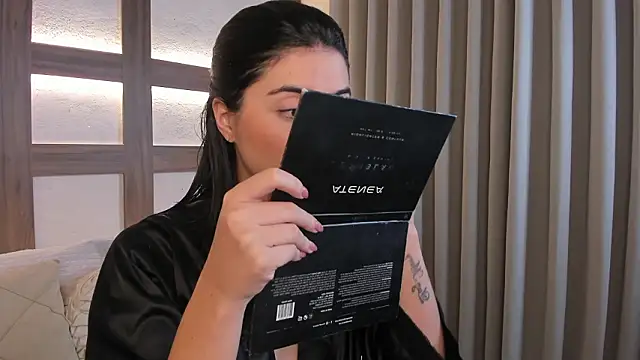 Snapshot of SarhaVega chatting on February 28, 12:39 pm SarhaVega online show from February 28, 12:39 pm