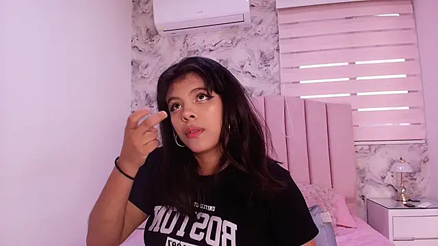 katsumi yan online show from April 14, 7:20 pm