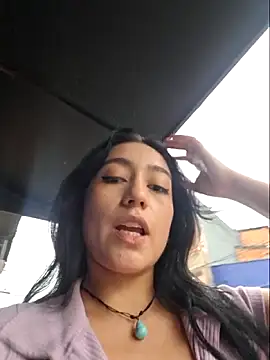 Eveeelyn25 online show from June 6, 10:47 pm