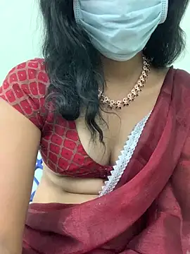 honeygirl6996 online show from April 17, 6:44 pm