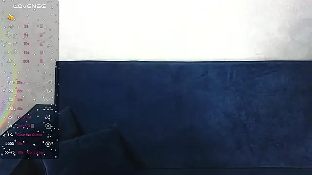 Snapshot of Ginger_Kristin chatting on February 23, 5:27 am Ginger Kristin online show from February 23, 5:27 am