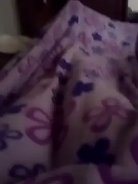 Snapshot of neeeiii12 chatting on December 14, 1:16 pm neeeiii12 online show from December 14, 1:16 pm