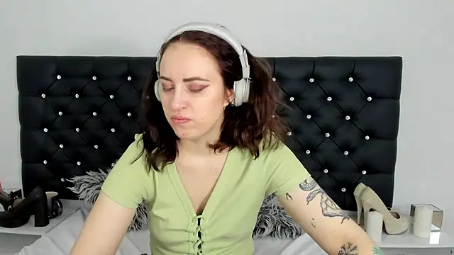 RubyBigBoobs online show from February 22, 2:37 pm