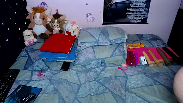 Snapshot of ShantalTsFox chatting on July 5, 1:34 am ShantalTsFox online show from July 5, 1:34 am