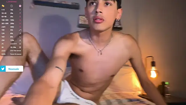 noxnude online show from June 5, 10:04 pm