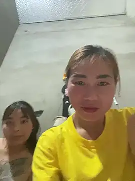 meganmeo online show from April 18, 5:33 am