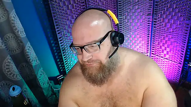 BigBearforCuddles online show from July 7, 2:36 am