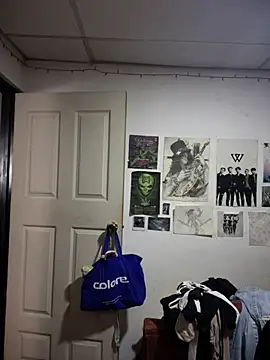 A Good Witch online show from April 12, 1:05 pm