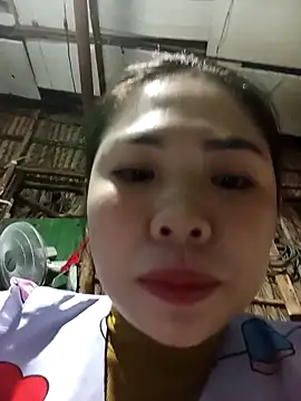 Lin-kute98 online show from April 4, 10:40 pm