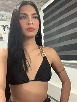 SexyPetiteAra online show from February 12, 6:25 pm