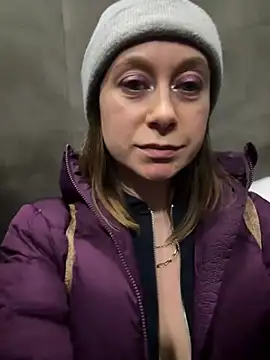 Brooke lover online show from February 22, 6:57 am