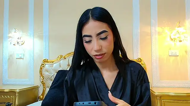 HallieStone online show from April 4, 12:02 pm