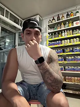 OliverWest04 online show from April 14, 12:16 am