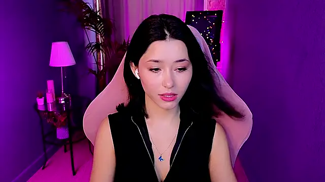 RedMidnight online show from June 9, 11:11 am