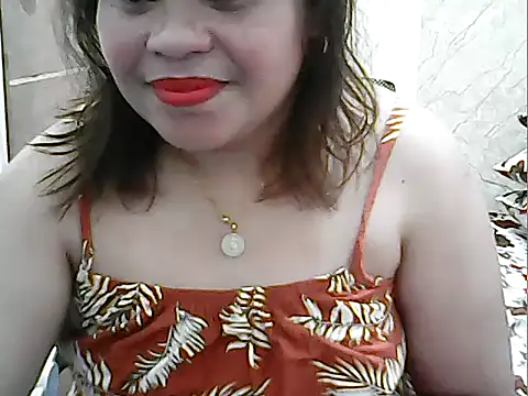 cutechubby online show from February 5, 11:31 pm