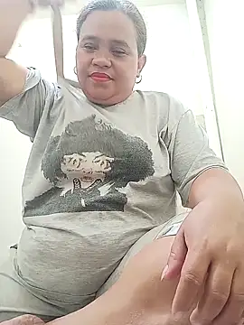 cutechubby online show from February 19, 11:28 am