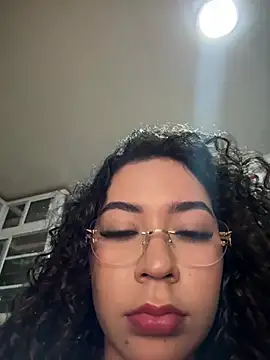 VictoriaaRose online show from June 30, 3:51 am