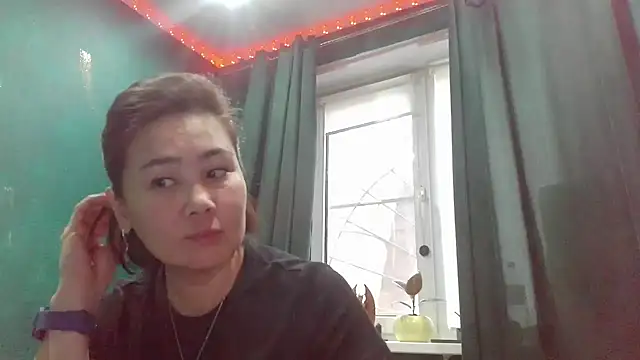 Nettie Allie online show from December 22, 10:56 am