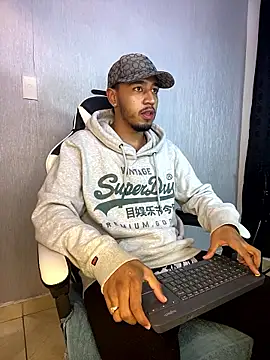 Brand Collins online show from January 17, 11:15 am