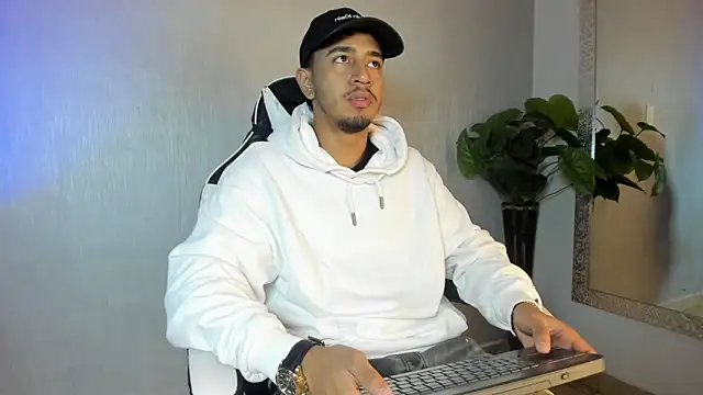 Brand Collins online show from February 19, 11:28 am